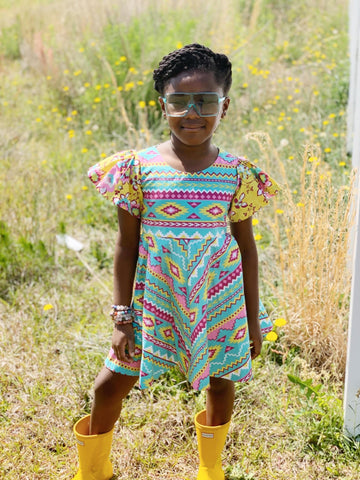 Young Socialites At Home Shoot